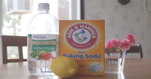 بهترین راه و وسیله تمیزکردن سرامیک خونه چیه؟