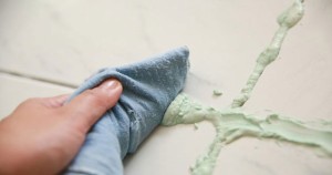 روش پاککردن دوغاب از روی موزاییک