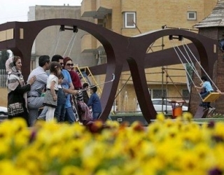 تولید انواع المان های شهری فایبرگلاس زرین کار